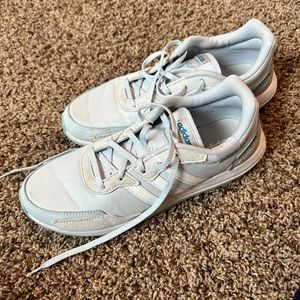 Adidas Women’s Run 70s tennis shoes. Size 10